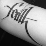 Lettering tattoo voorbeeld