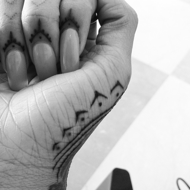 Rihanna-tattoo